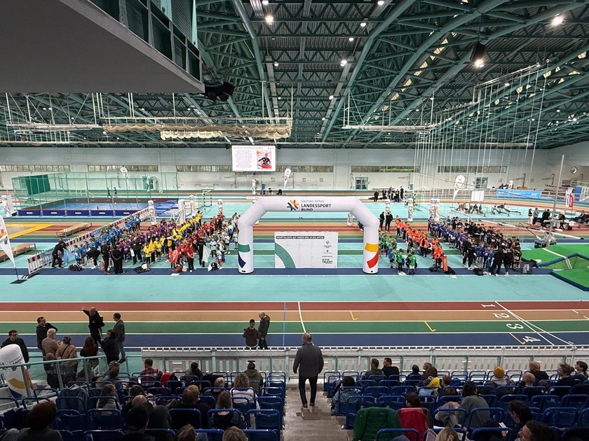 Die Sporthalle Brandberge war am vergangenen Wochenende der Treffpunkt für zahlreiche talentierte Drittklässlerinnen und Drittklässler Die Sporthalle Brandberge war am vergangenen Wochenende der Treffpunkt für zahlreiche talentierte Drittklässlerinnen und Drittklässler