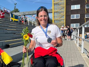 Para Kanutin Anja Adler bewies bei den Weltmeisterschaften im Jahr 2025 ihr Weltformat und sicherte sich den Titel Sportlerin des Jahres Para Kanutin Anja Adler bewies bei den Weltmeisterschaften im Jahr 2025 ihr Weltformat und sicherte sich den Titel Sportlerin des Jahres