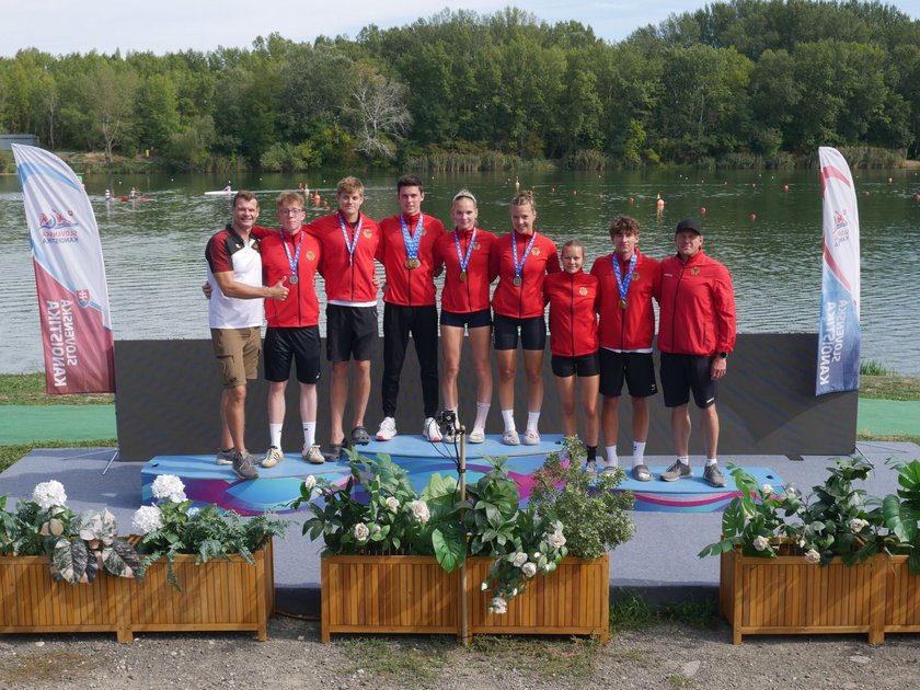 Das Bild zeigt das SCM-Team bei den Olympic Hopes