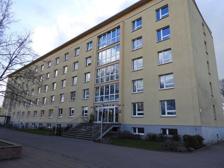 Das Sportinternat in Halle ist in einem 5-stöckigen Gebäude.