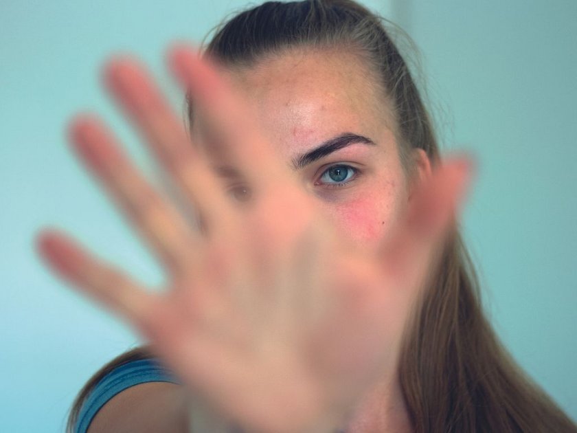 Ein zentrales Aufgabenfeld der ausgeschriebenen Stelle ist die Entwicklung sowie die parallele Umsetzung eines gesamtverbandlichen Konzeptes zum Schutz vor Gewalt im Sport.
