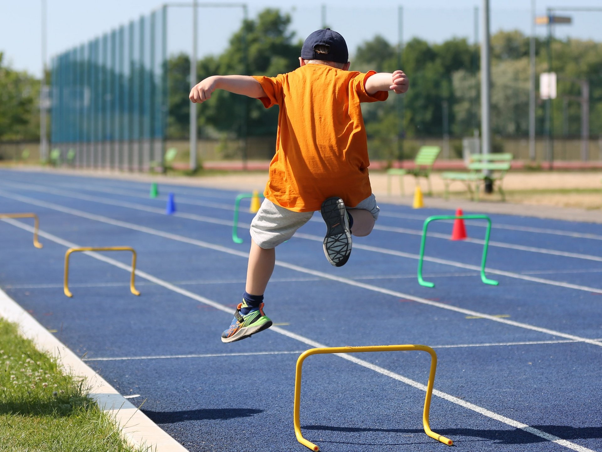 Mini‑Sportabzeichen: Kostenfreie Materialien begeistern junge Sportlerinnen und Sportler