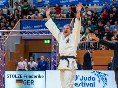 SV Halle-Athletin Friederike Stolze kurz nach dem Gewinn der Bronzemedaille bei den U23-Judo-Europameisterschaften in Potsdam SV Halle-Athletin Friederike Stolze kurz nach dem Gewinn der Bronzemedaille bei den U23-Judo-Europameisterschaften in Potsdam