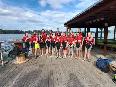 Wasser ist das Element der Schwimmer*innen des SV Lok Aschersleben