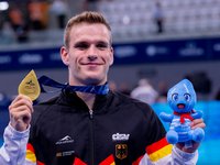 EM-Gold für Moritz Wesemann Wasserspringer Moritz Wesemann vom SV-Halle hat seinen Europameistertitel vom 1m-Brett gestern Abend erfolgreich verteidigt und sich erneut die Goldmedaille gesichert